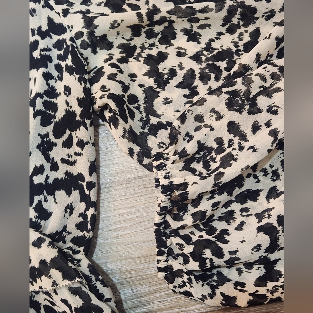Steve Madden Rami Cream And Black Long Sleeve Chiffon Ruffle Vneck Mini Dress L - Picture 4 of 11